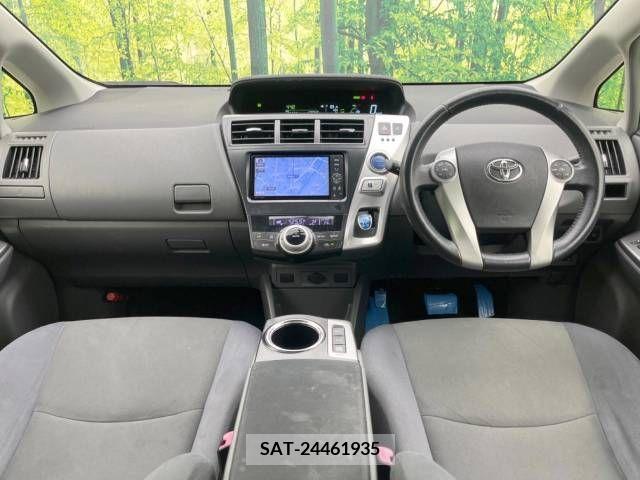 Toyota PRIUS ALPHA 2012-03 322214-1