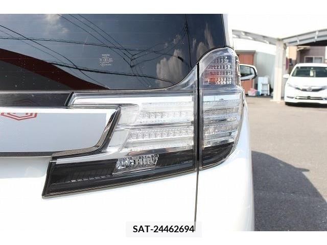 Toyota VELLFIRE 2015-03 303603-11