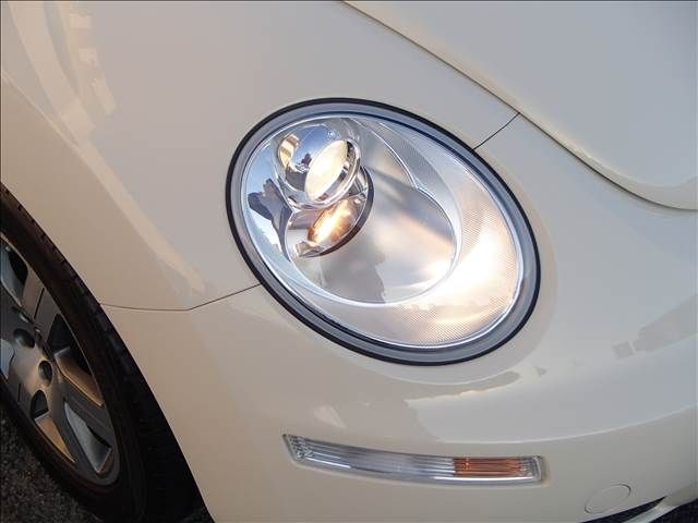 VolksWagen BEETLE 2008-01 182798-9