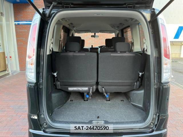 Nissan SERENA 2011-02 257373-11