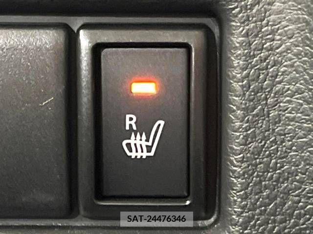 Suzuki SPACIA 2021-10 381719-6