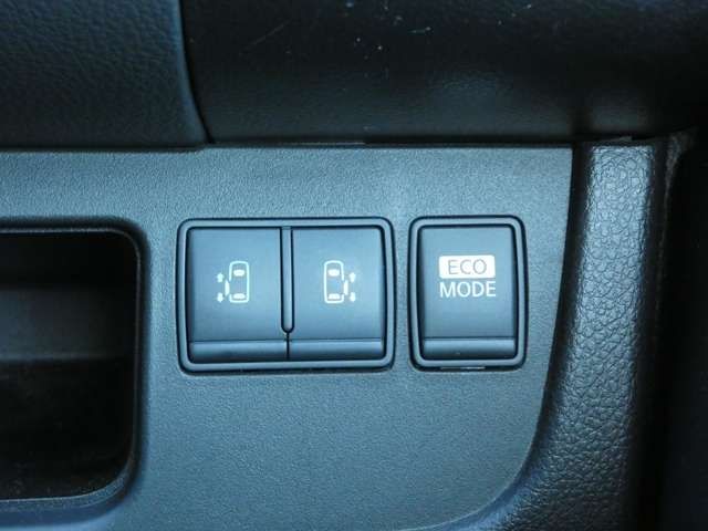 Nissan SERENA 2012-01 195024-1