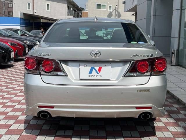 Toyota CROWN SEDAN 2016-03 10034-15