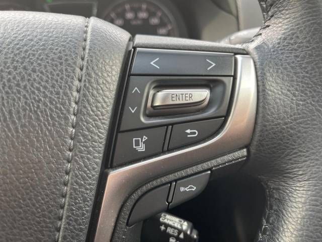 Toyota CROWN SEDAN 2016-03 10034-4