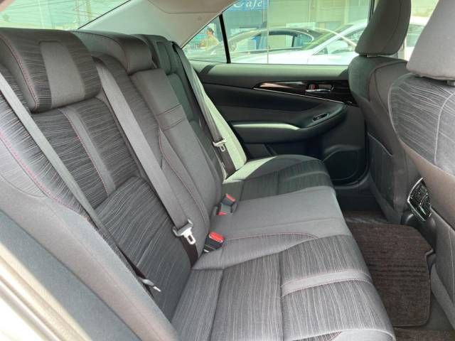 Toyota CROWN SEDAN 2016-03 10034-10