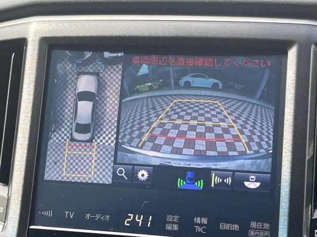 Toyota CROWN SEDAN 2016-03 10034-3