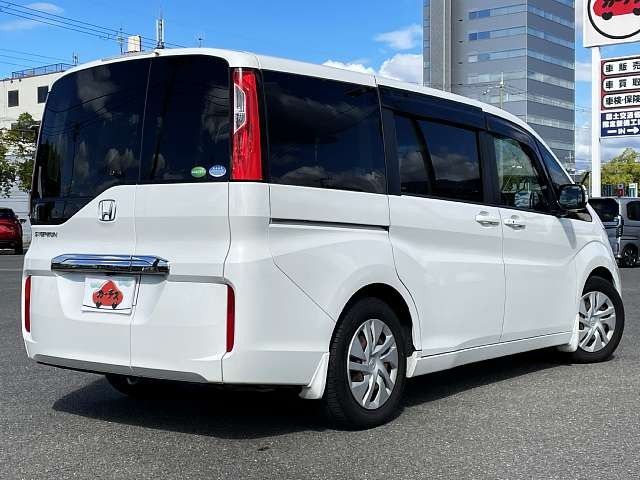 Honda e 2015-05 13732-2