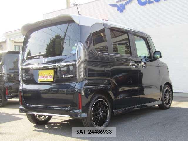 Honda N BOX CUSTOM 2021-05 279133-4