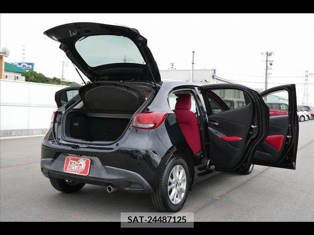 Mazda DEMIO 2015-07 267609-19