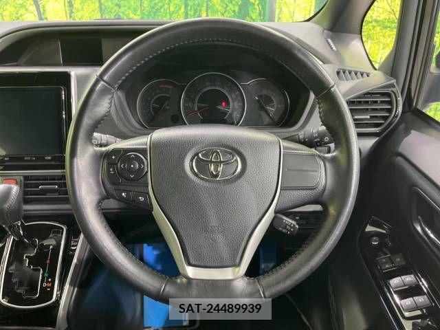 Toyota VOXY 2019-11 385493-12
