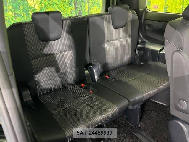 Toyota VOXY 2019-11 385493-10