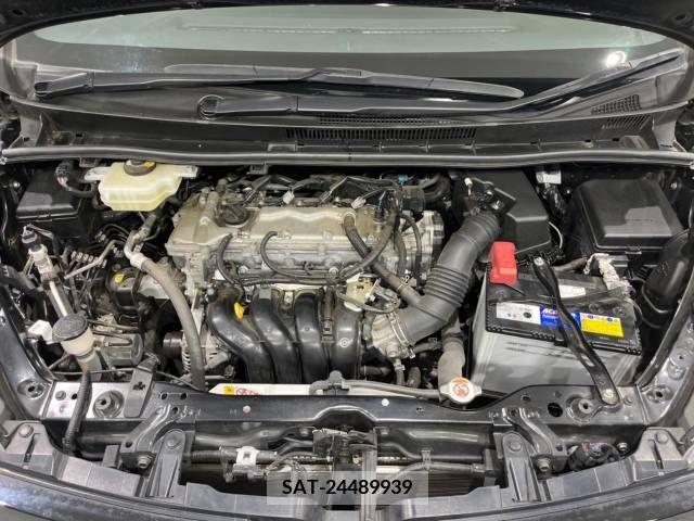 Toyota VOXY 2019-11 385493-19