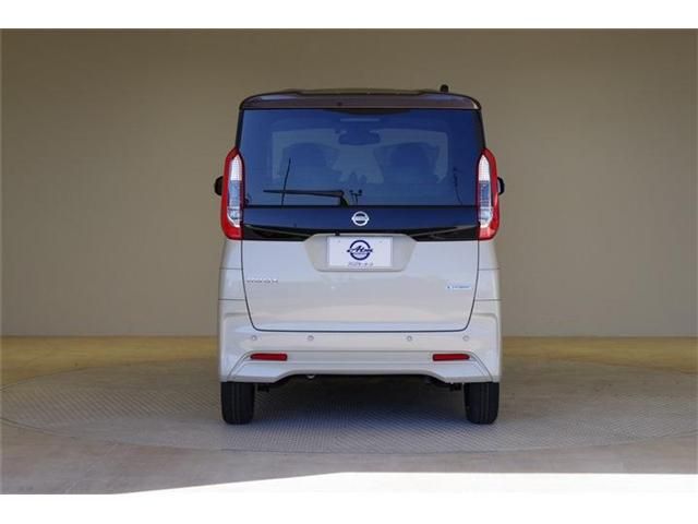 Nissan ROOX 2023-02 5696-20