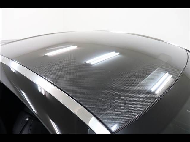 Lexus LC 2017-09 16130-28