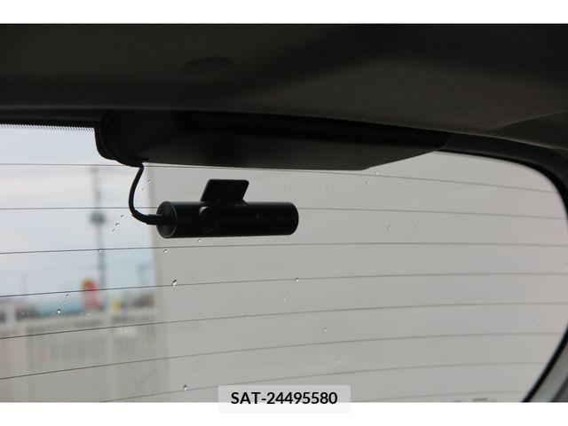 Nissan NOTE 2016-06 279887-13