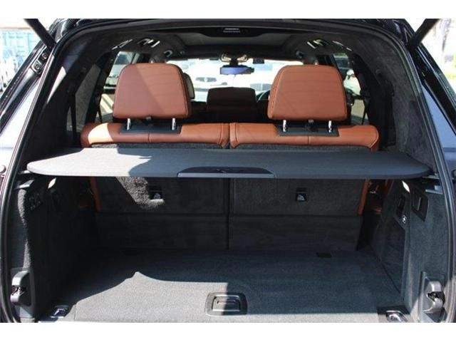 Bmw X7 2022-08 17940-25