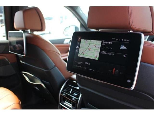 Bmw X7 2022-08 17940-21