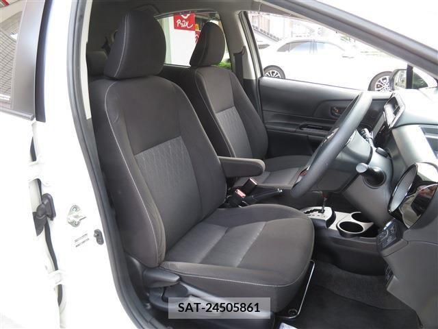Toyota AQUA 2019-07 260218-5