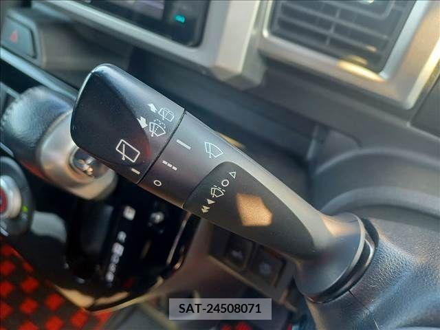 Daihatsu WAKE 2017-06 290167-17