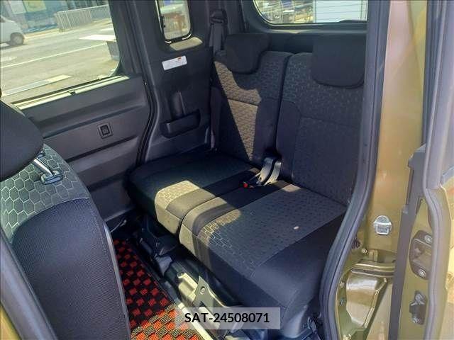 Daihatsu WAKE 2017-06 290167-4