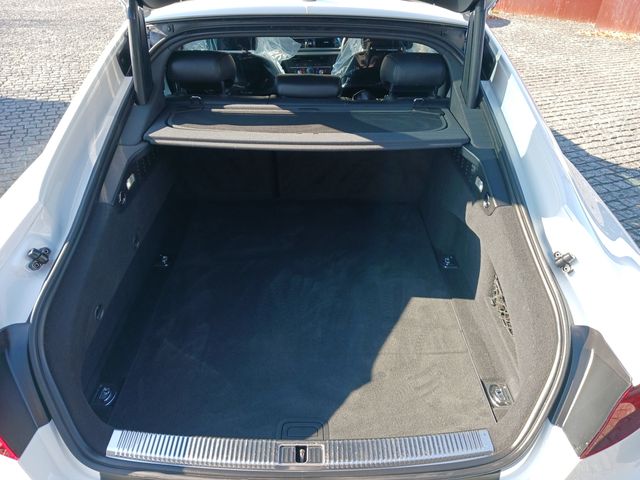 Audi A7 2016-08 186236-26