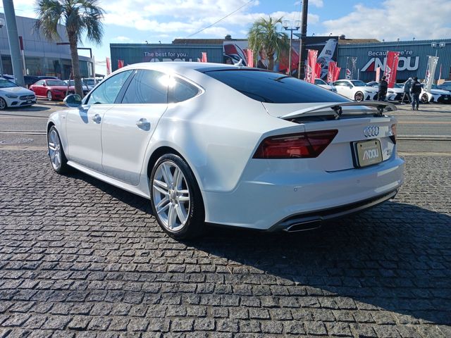 Audi A7 2016-08 186236-2