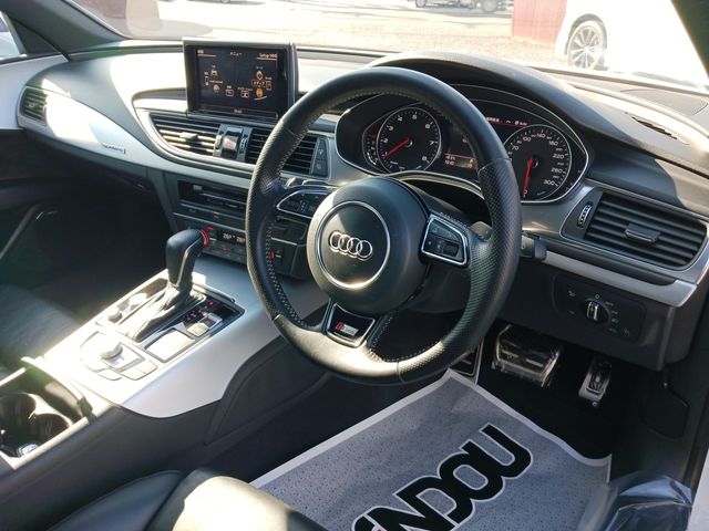 Audi A7 2016-08 186236-10