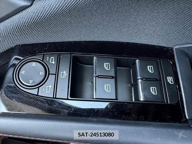 Mazda CX-30 2022-11 348059-27