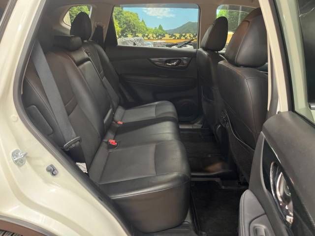 Nissan X-TRAIL 2015-11 184988-9