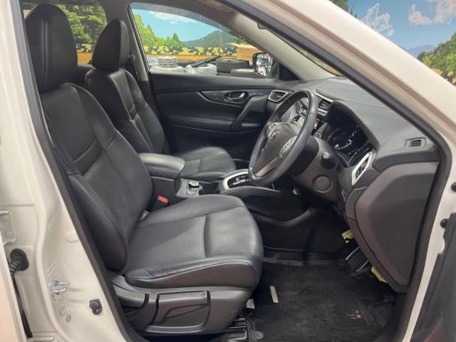 Nissan X-TRAIL 2015-11 184988-8