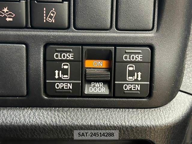 Toyota VOXY 2019-07 332250-4
