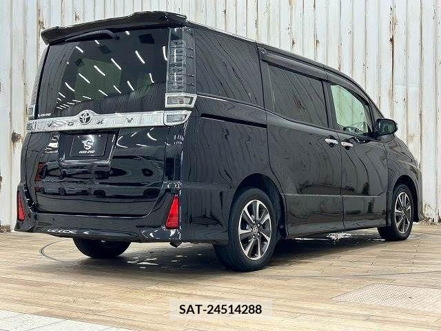 Toyota VOXY 2019-07 332250-16