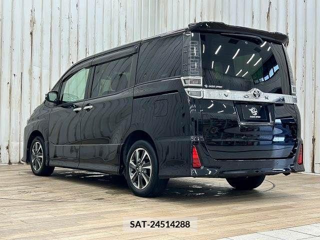 Toyota VOXY 2019-07 332250-15