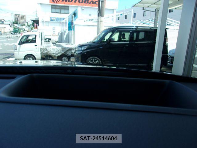 Toyota HARRIER 2024-03 385280-11