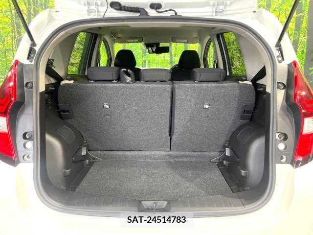 Nissan NOTE 2018-04 279833-10
