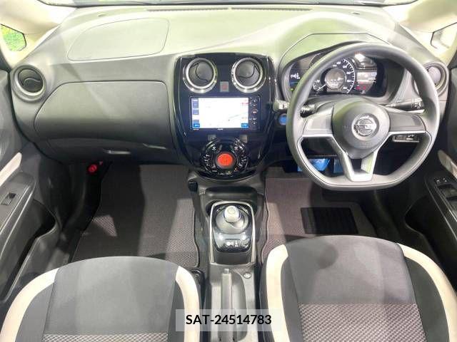 Nissan NOTE 2018-04 279833-1