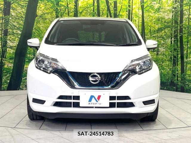 Nissan NOTE 2018-04 279833-14