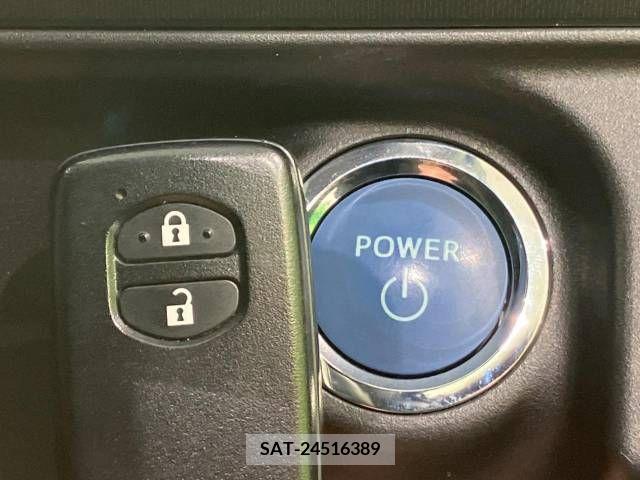 Toyota AQUA 2015-12 238743-7