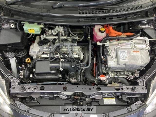 Toyota AQUA 2015-12 238743-18