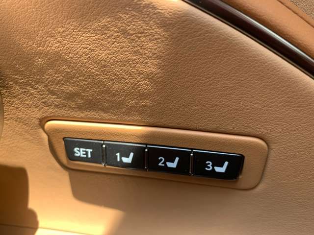Lexus LC 2017-10 20324-18