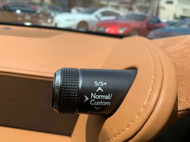 Lexus LC 2017-10 20324-14