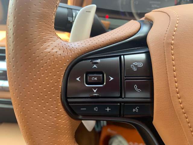 Lexus LC 2017-10 20324-10