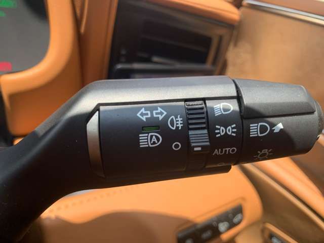 Lexus LC 2017-10 20324-13