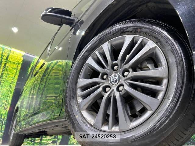 Toyota VOXY 2023-03 224306-13