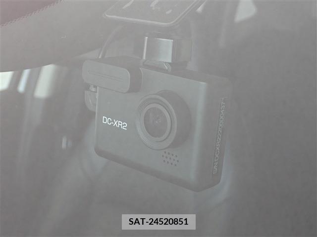 Nissan NOTE 2022-10 382708-21