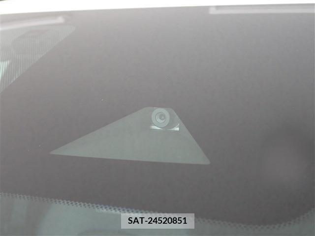 Nissan NOTE 2022-10 382708-6
