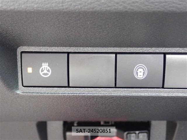 Nissan NOTE 2022-10 382708-17