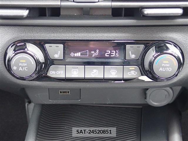 Nissan NOTE 2022-10 382708-15