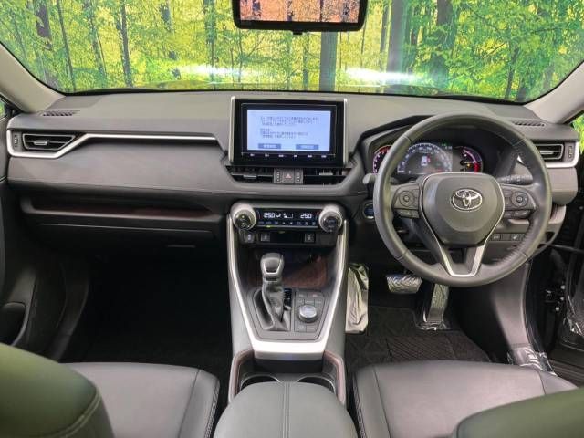 Toyota RAV4 2019-08 190588-1