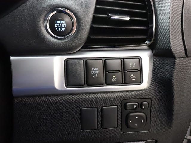 Toyota ESTIMA 2016-12 4439-13